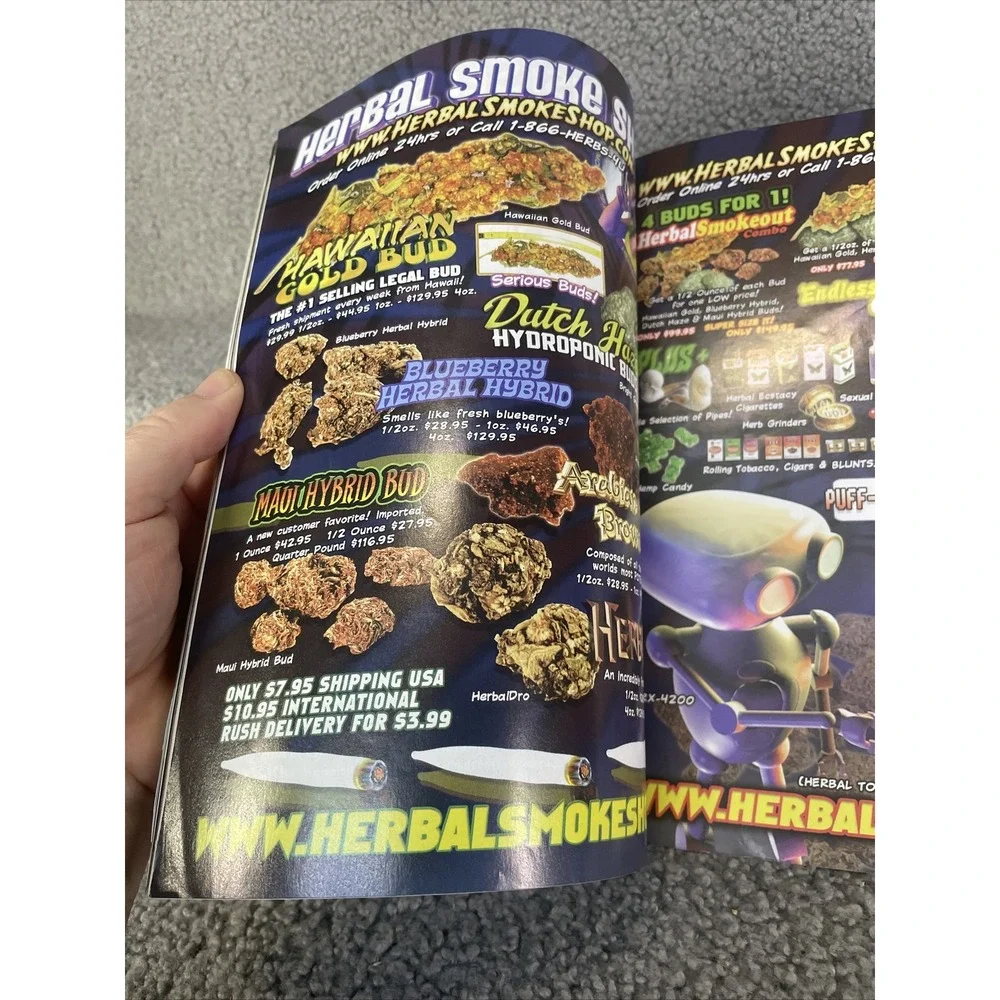 Skunk‎ Magazine Volume 1 Issue 8